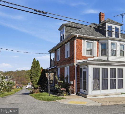 410 FAIRVIEW AVE, Waynesboro, PA 17268