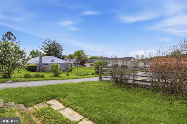 410 FAIRVIEW AVE, Waynesboro, PA 17268