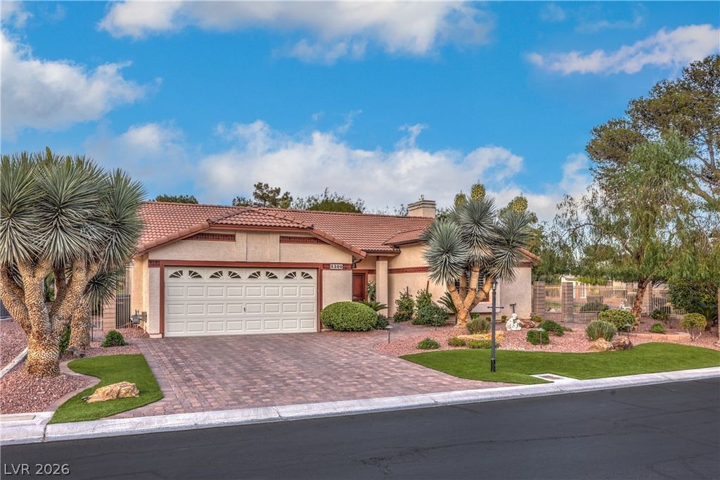 5300 Singing Hills Drive, Las Vegas, NV 89130 — photo 4