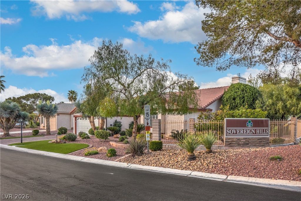 5300 Singing Hills Drive, Las Vegas, NV 89130 — photo 5