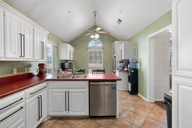 266 Tee Taw Circle, Sherman, TX 75092