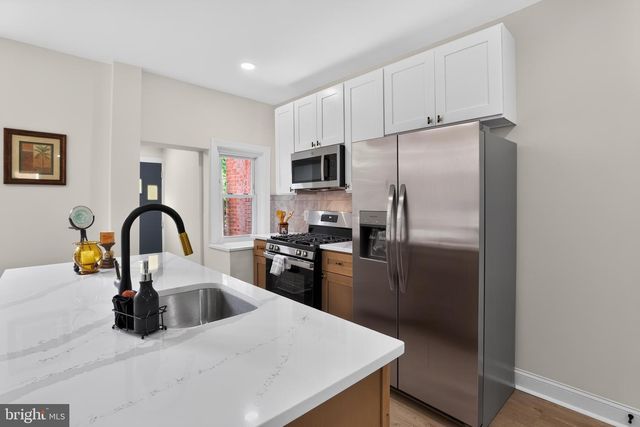 5741 HUNTER ST, Philadelphia, PA 19131