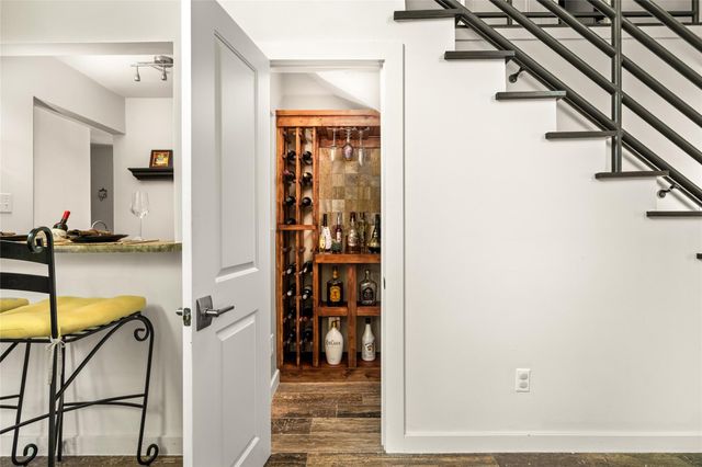 2006 Shadybriar Drive, Houston, TX 77077