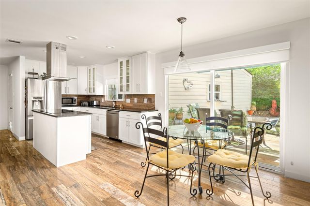 2006 Shadybriar Drive, Houston, TX 77077