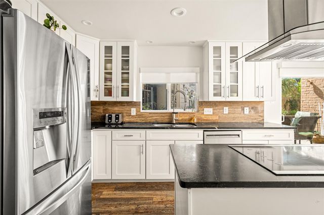 2006 Shadybriar Drive, Houston, TX 77077