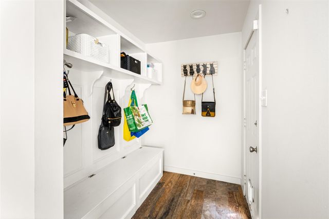 2006 Shadybriar Drive, Houston, TX 77077