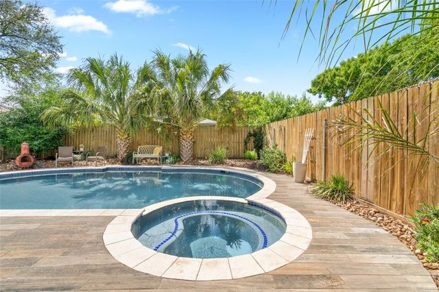 2006 Shadybriar Drive, Houston, TX 77077