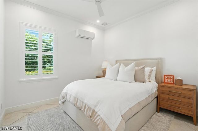 4649 Abaca CIR, Naples, FL 34119