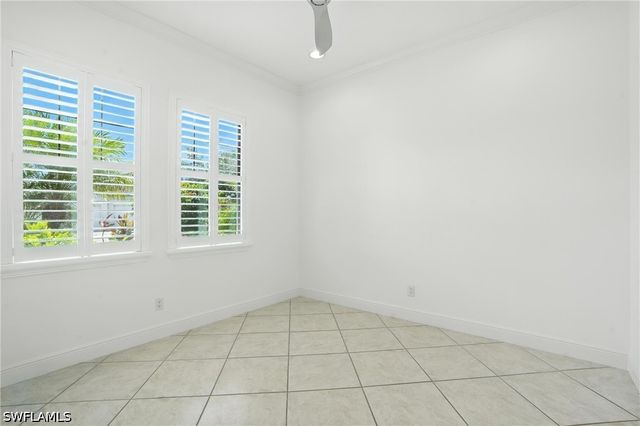 4649 Abaca CIR, Naples, FL 34119