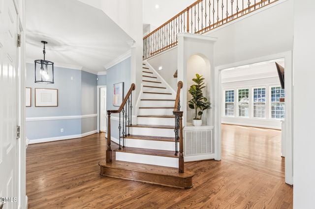 2103 W Marilyn Circle, Cary, NC 27513
