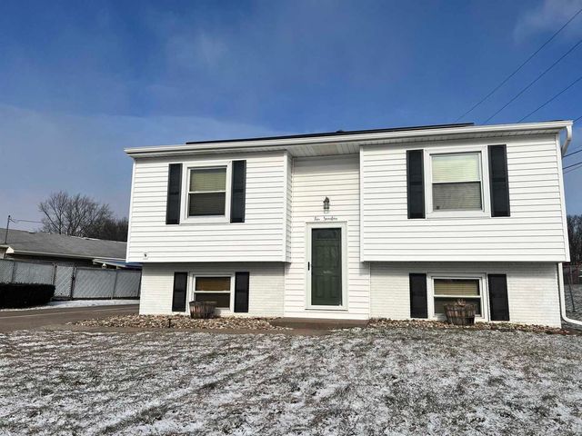 217 W 17th Avenue, Milan, IL 61264