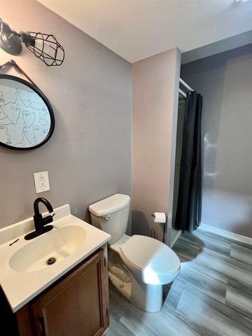 217 W 17th Avenue, Milan, IL 61264