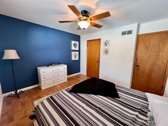 217 W 17th Avenue, Milan, IL 61264