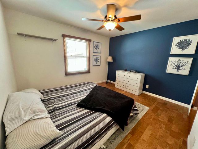 217 W 17th Avenue, Milan, IL 61264