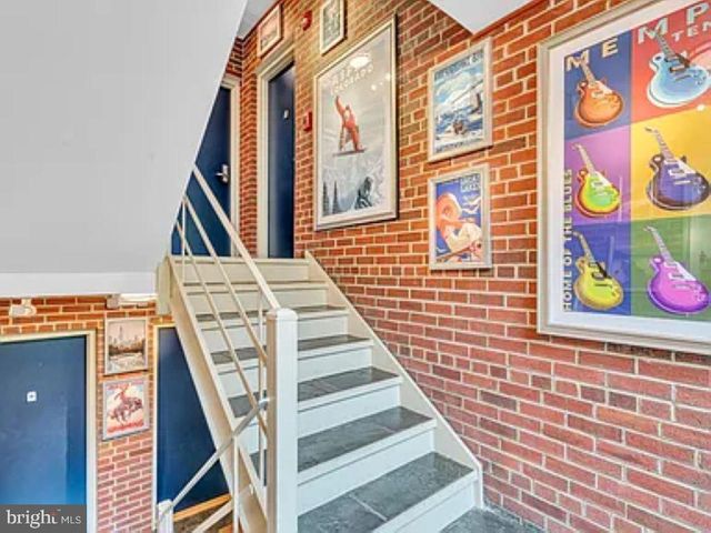 220 2ND ST SE #103, Washington, DC 20003