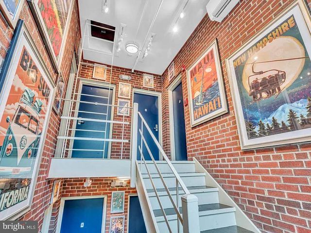 220 2ND ST SE #103, Washington, DC 20003