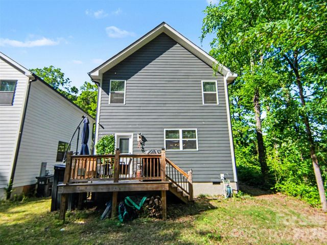 1832 Purser Drive, Charlotte, NC 28215