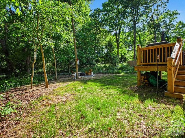 1832 Purser Drive, Charlotte, NC 28215