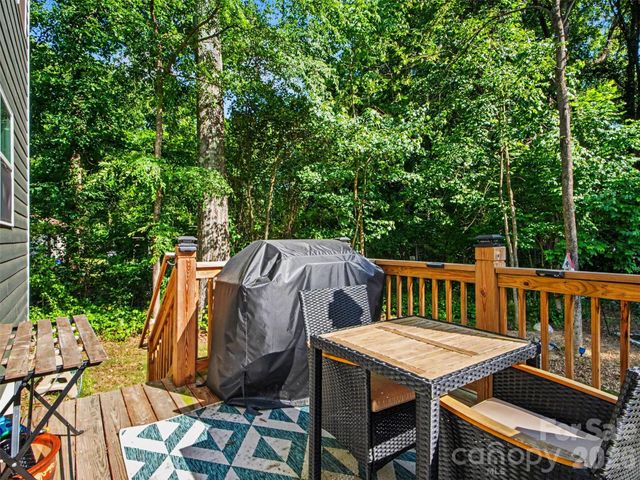 1832 Purser Drive, Charlotte, NC 28215