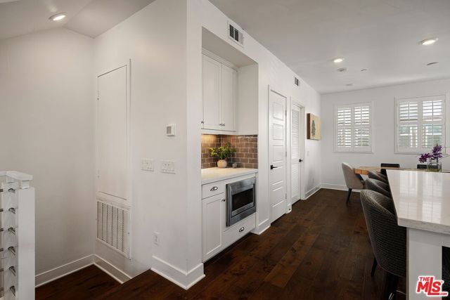 5103 E Echo Street, Los Angeles, CA 90042