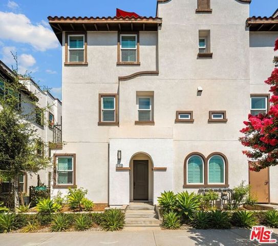 5103 E Echo Street, Los Angeles, CA 90042