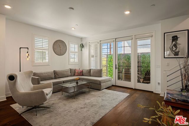 5103 E Echo Street, Los Angeles, CA 90042