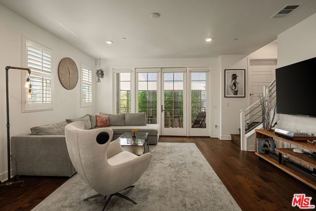 5103 E Echo Street, Los Angeles, CA 90042
