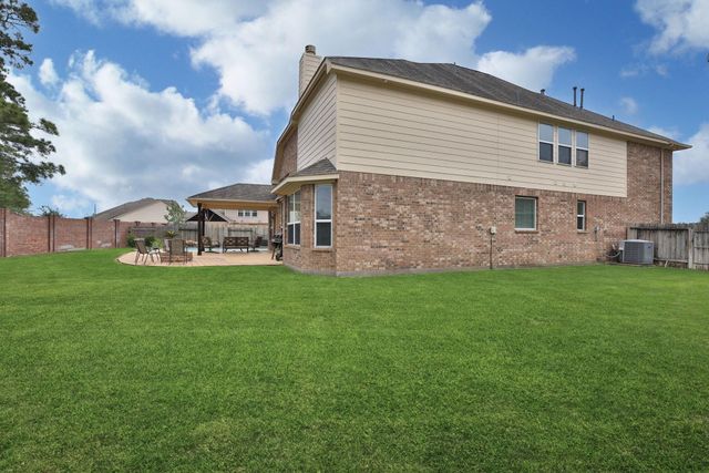 9003 Newcroft Court, Tomball, TX 77375