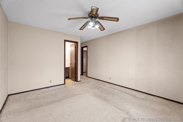 518 Carol Road, Bartlesville, OK 74003