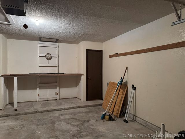 518 Carol Road, Bartlesville, OK 74003