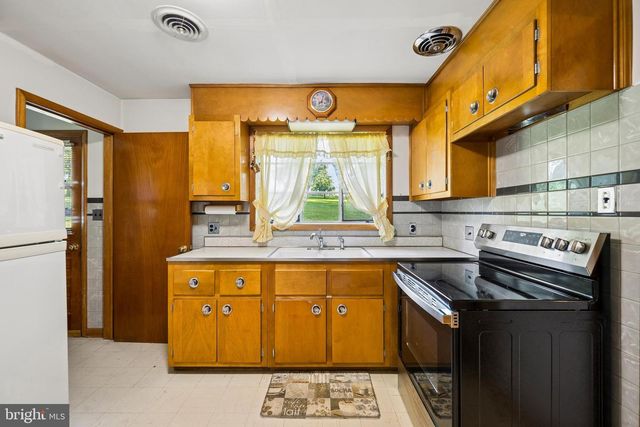 30 COULTER LN, Rising Sun, MD 21911