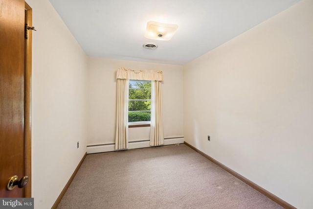 30 COULTER LN, Rising Sun, MD 21911