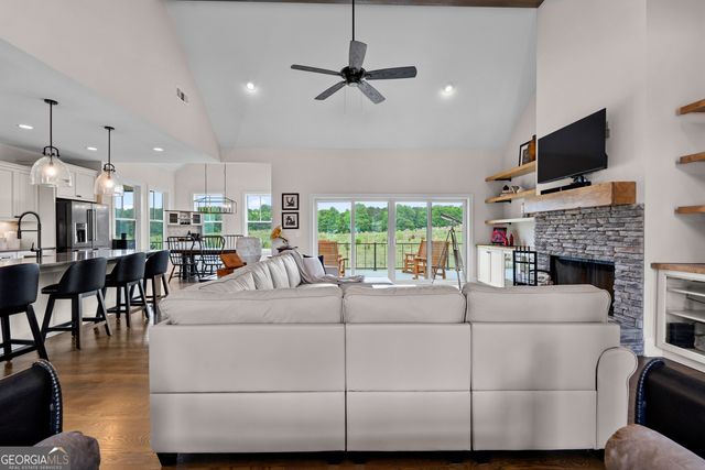 435 Tom Witcher Road, Newnan, GA 30263