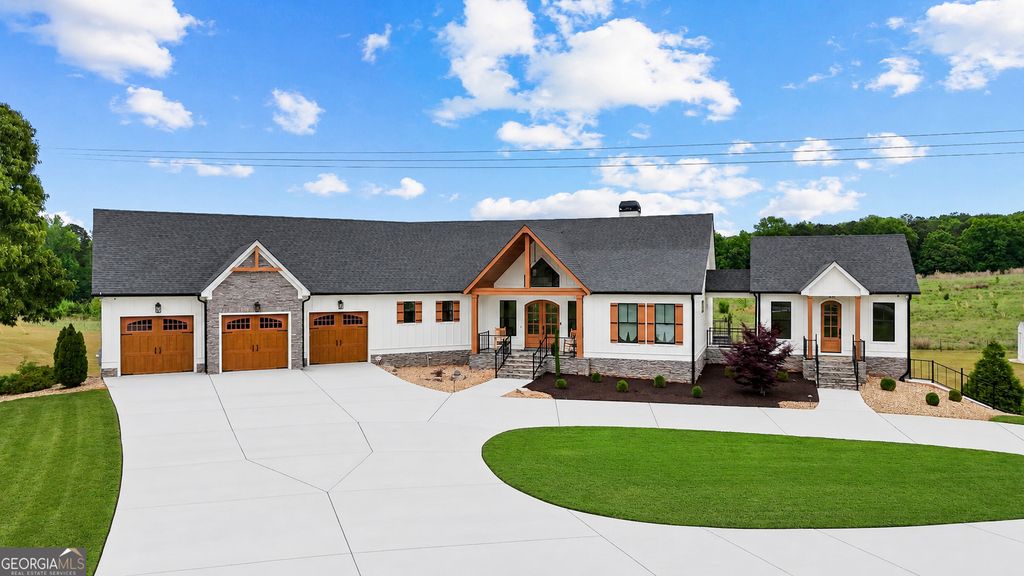 435 Tom Witcher Road, Newnan, GA 30263