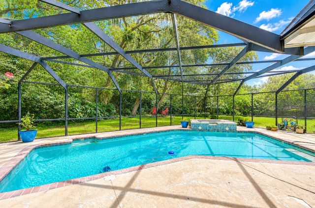 901 WOODVIEW DRIVE, Brandon, FL 33511