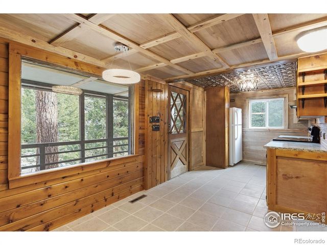 124 Big Pine Lane, Drake, CO 80515