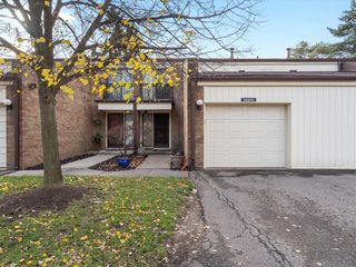 18270 University Park Drive, Livonia, MI 48152