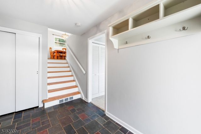 492 Herrick Dr, Rockaway Twp., NJ 07801