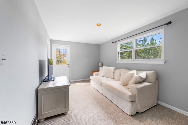492 Herrick Dr, Rockaway Twp., NJ 07801