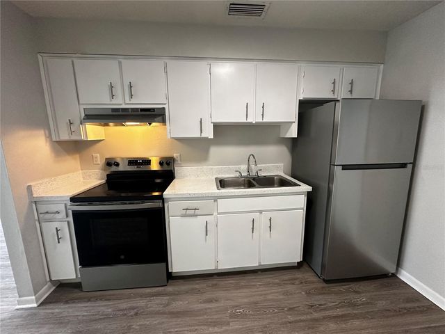 5141 72ND AVENUE N, Pinellas Park, FL 33781