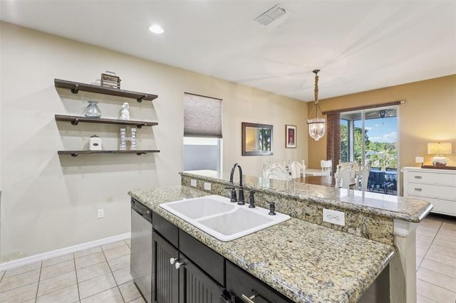 1689 STRATHMORE CIRCLE, Mount Dora, FL 32757