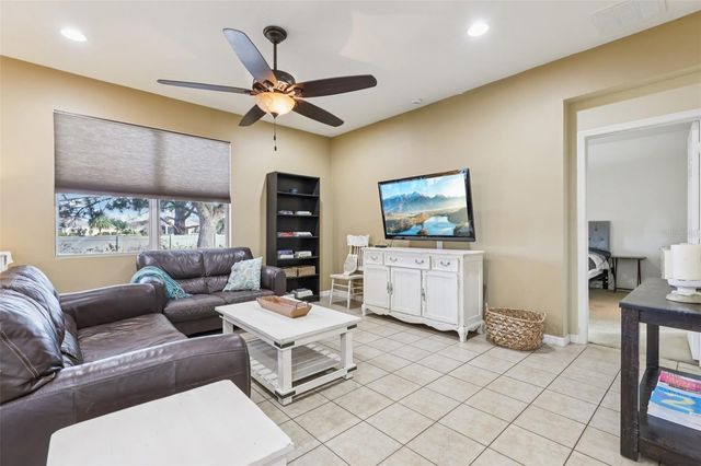 1689 STRATHMORE CIRCLE, Mount Dora, FL 32757