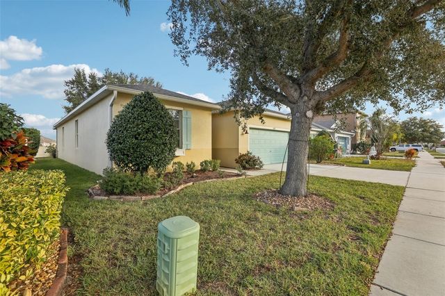 1689 STRATHMORE CIRCLE, Mount Dora, FL 32757