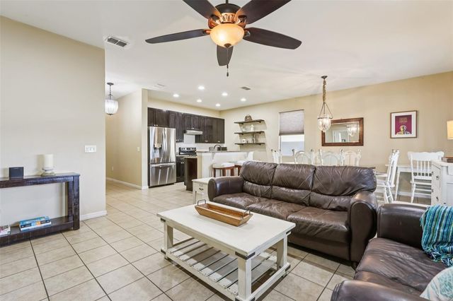 1689 STRATHMORE CIRCLE, Mount Dora, FL 32757