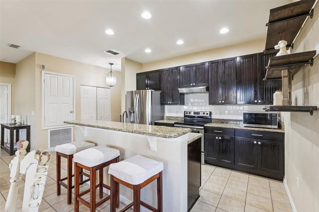 1689 STRATHMORE CIRCLE, Mount Dora, FL 32757