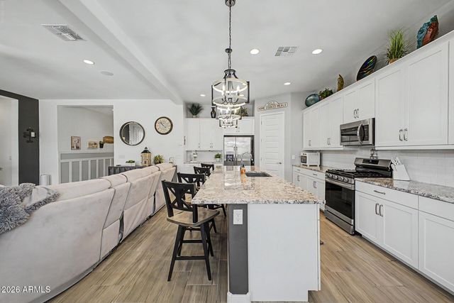 18904 W LAUREL Lane, Surprise, AZ 85388
