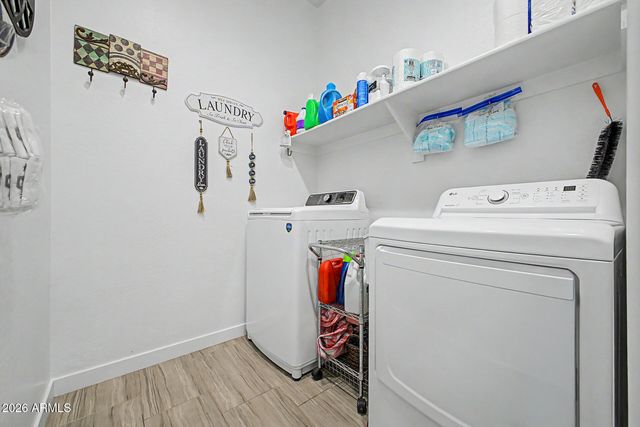 18904 W LAUREL Lane, Surprise, AZ 85388