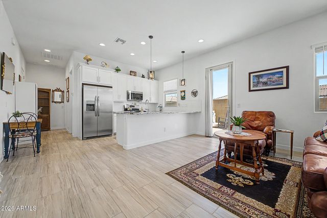 18904 W LAUREL Lane, Surprise, AZ 85388
