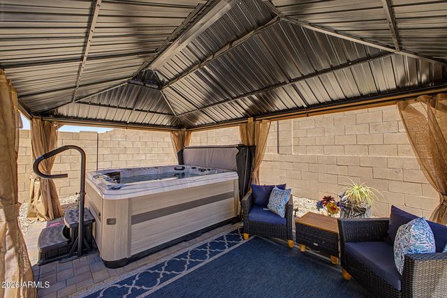 18904 W LAUREL Lane, Surprise, AZ 85388