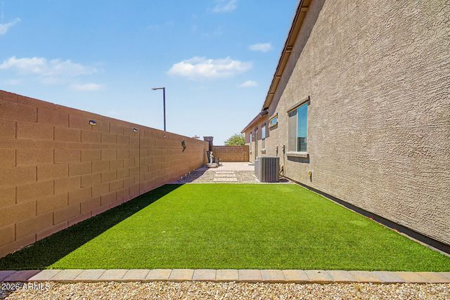 18904 W LAUREL Lane, Surprise, AZ 85388